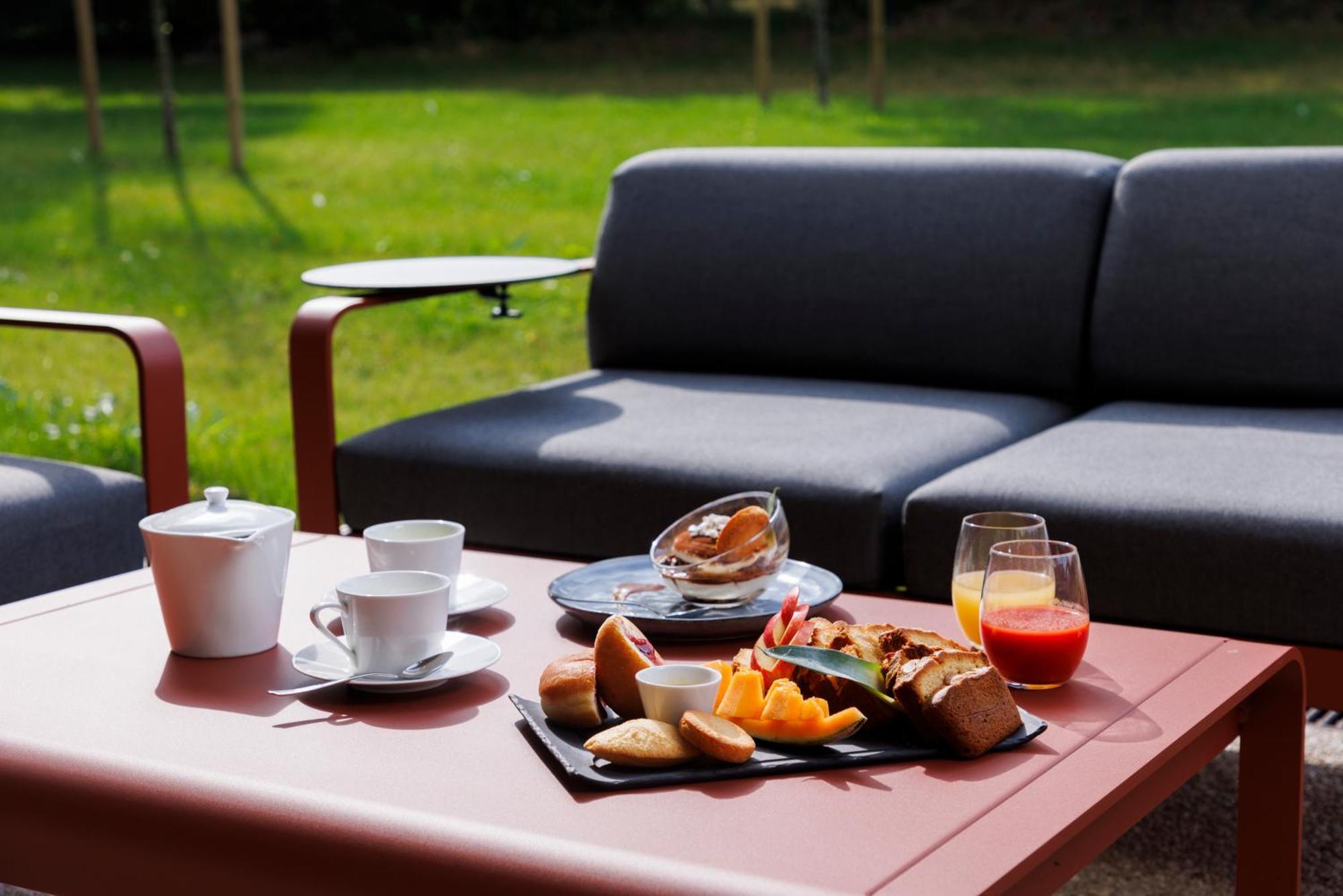 Les Boreales - Appart'Hotel & Restaurant Villers-sur-Mer Buitenkant foto
